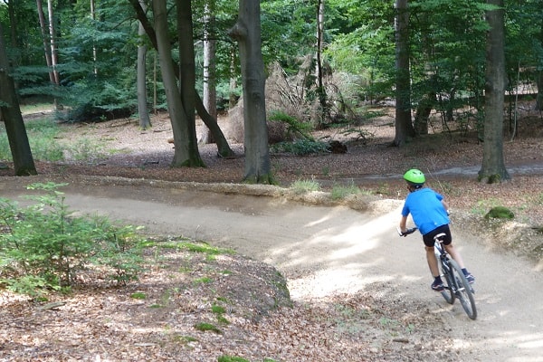Rijtechniek mountainbiken kinderen